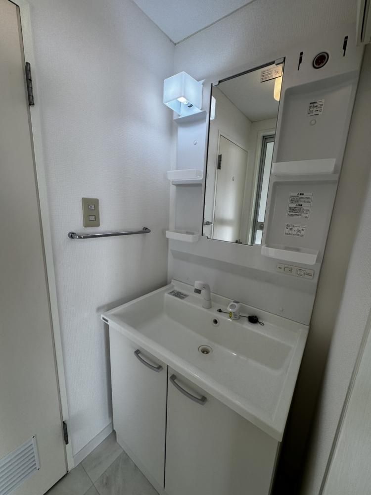 �y���ʏ��z�@