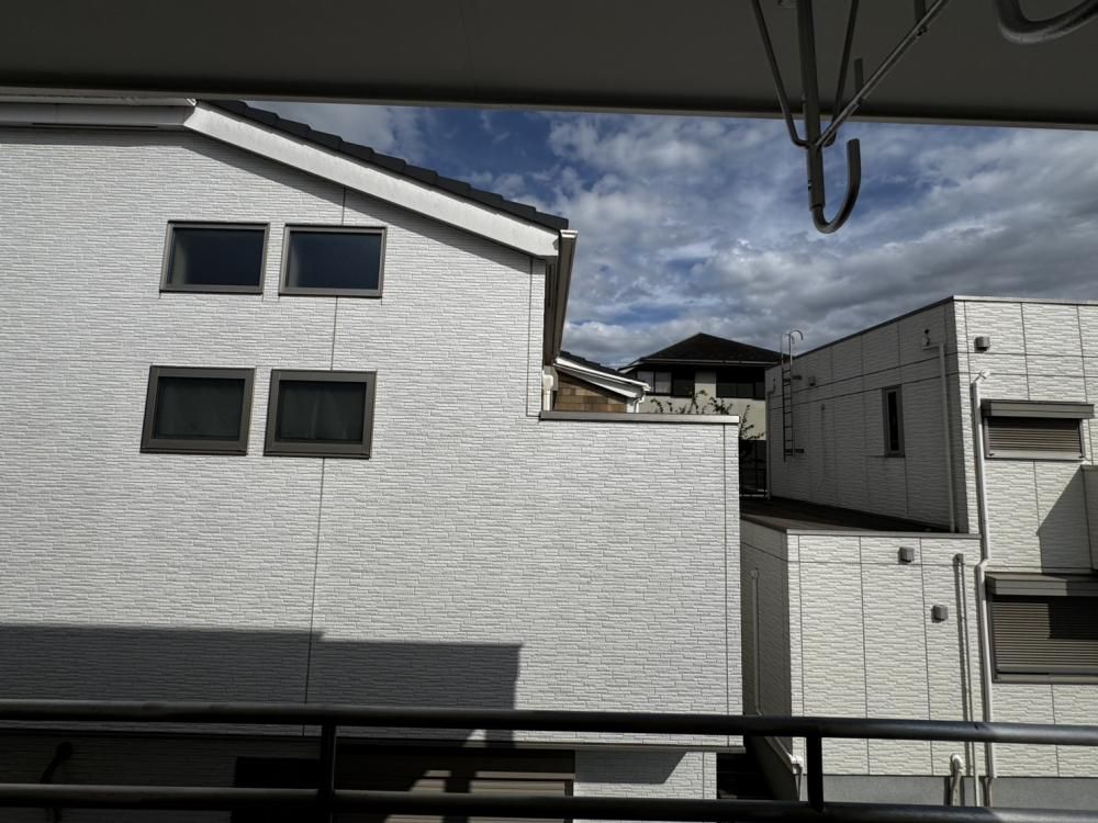 �y���]�z�@