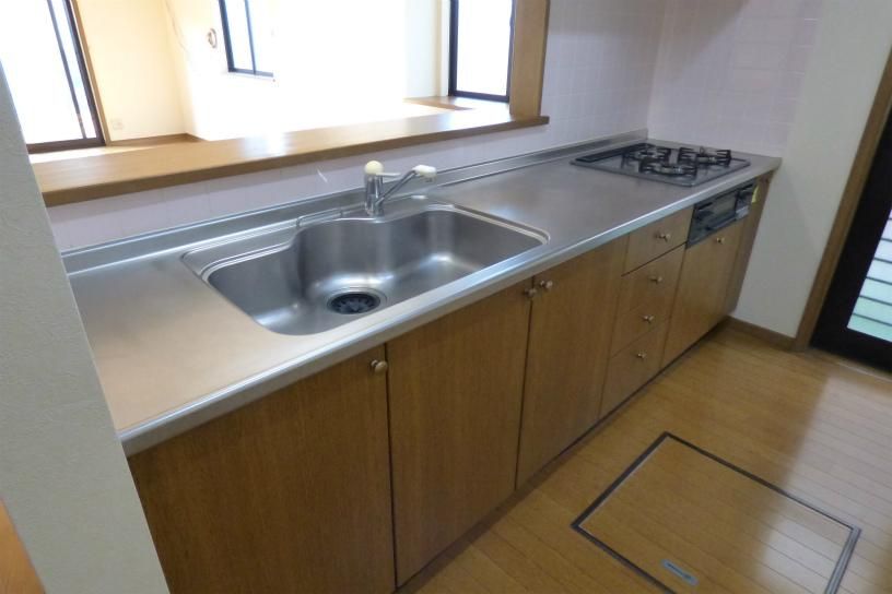 �y�L�b�`���z�@