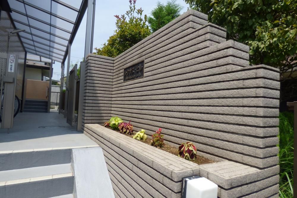 �y�G���g�����X�z�@