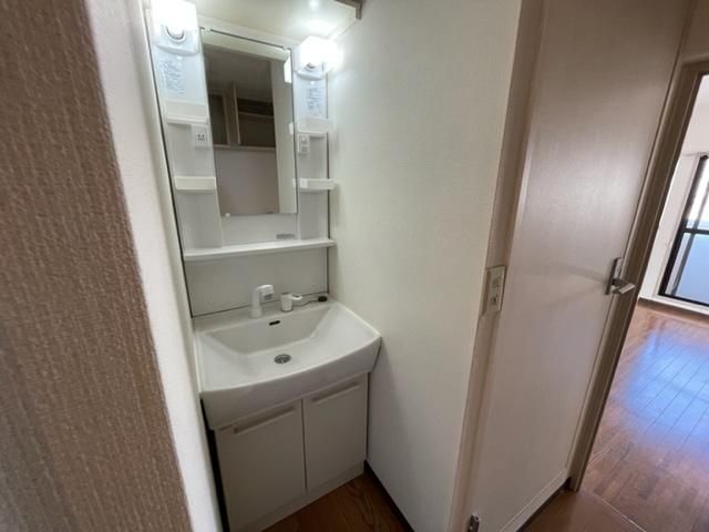 �y���ʏ��z�@