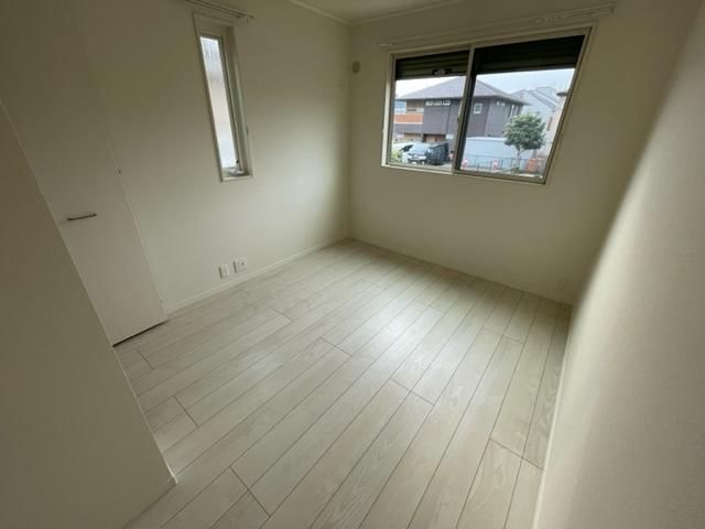 �y���̑������E�X�y�[�X�z�@