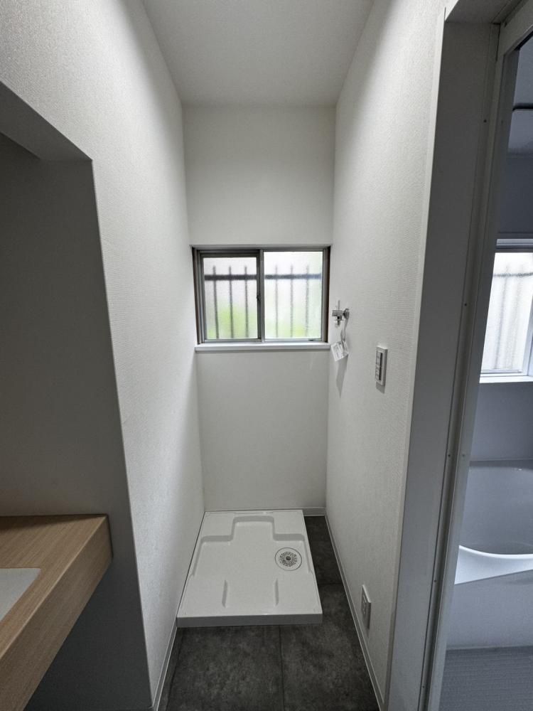 �y���̑������E�X�y�[�X�z�@