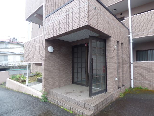 �y�G���g�����X�z�@