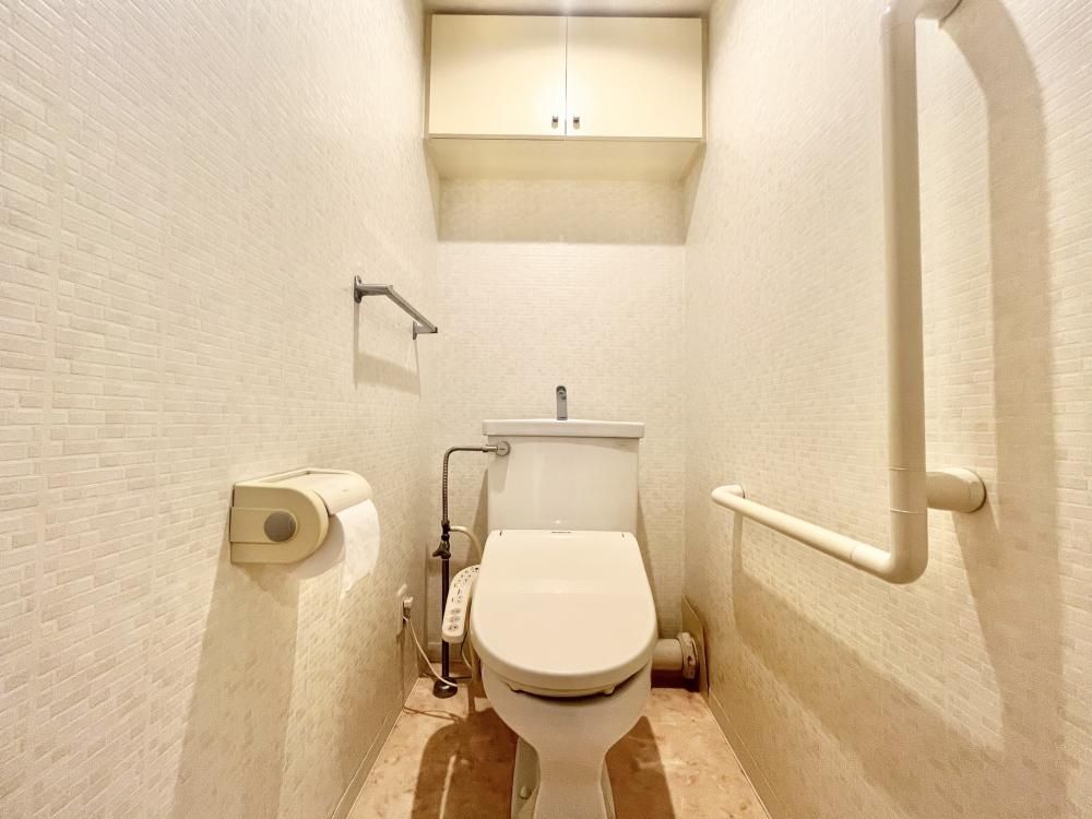 �y�g�C���z�@