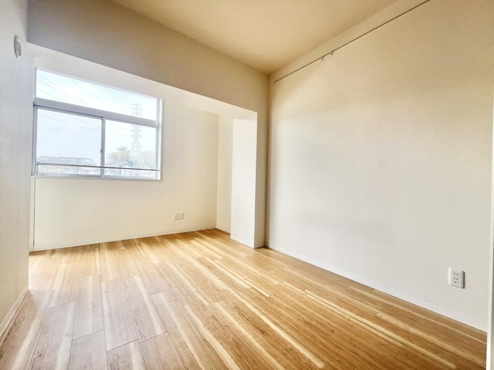 �y���̑������E�X�y�[�X�z�@