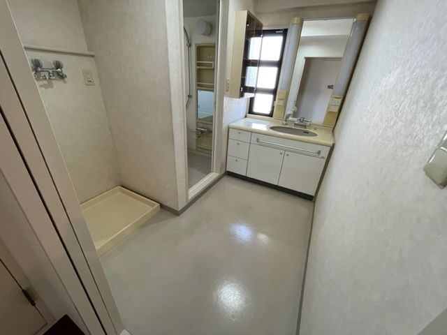 �y���ʏ��z�@